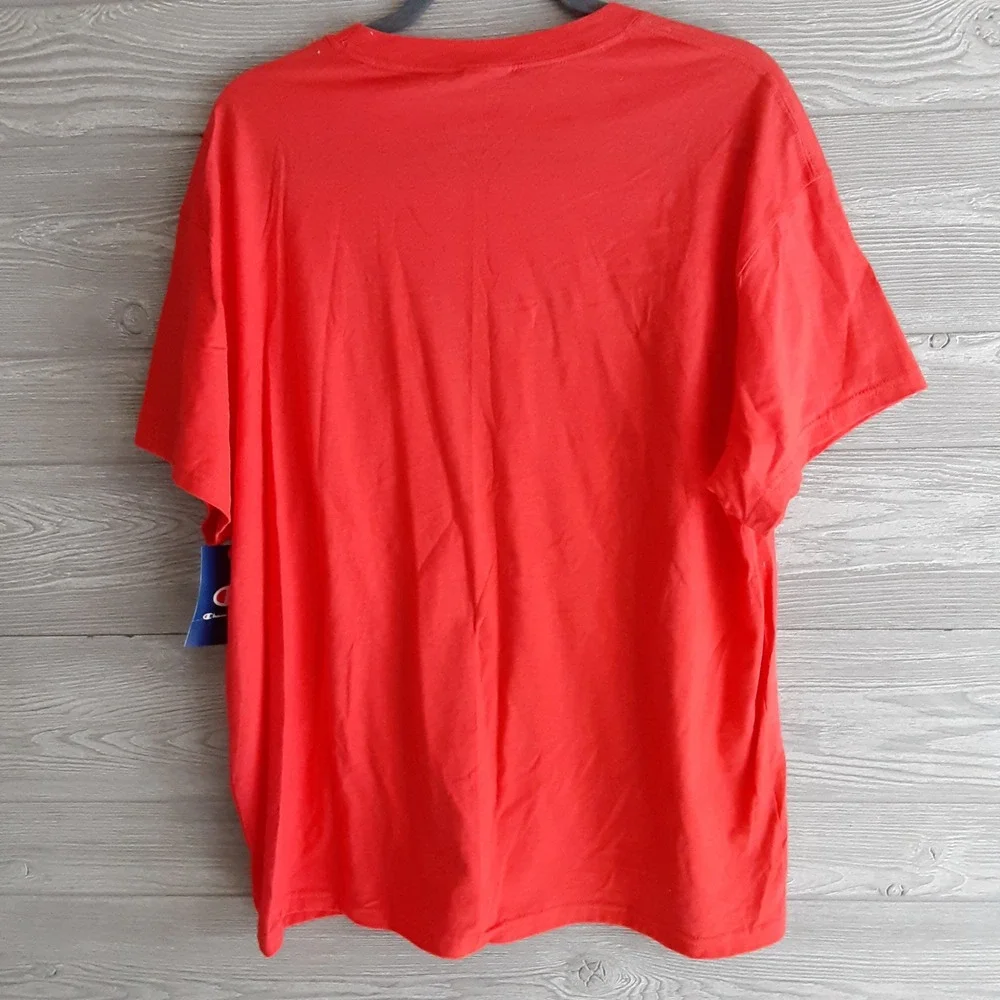 New-Champion Mens Loose Fit Tee Solar Crimson Red Triple Script Logo Shirt M